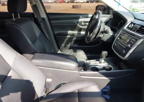 2017 Nissan Altima 2.5 Sr from USA, damaged, VIN 1N4AL3AP0HC288109